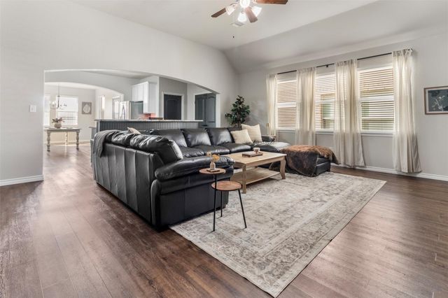 8331 Quiet Bay Drive, Baytown, TX 77523