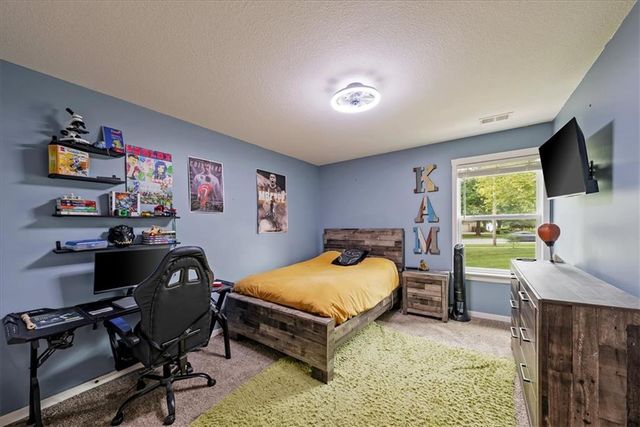 12542 Walnut Court, Kansas City, MO 64145