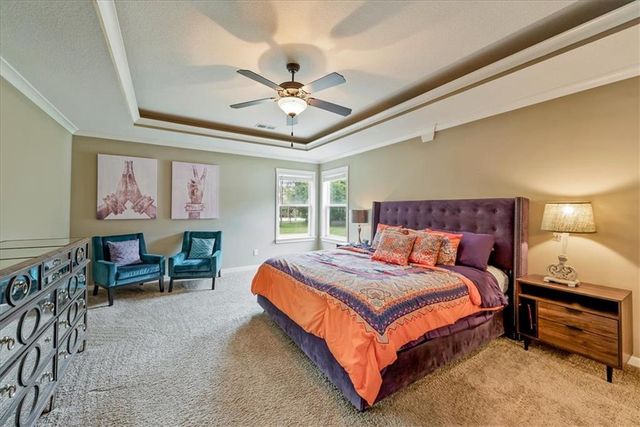 12542 Walnut Court, Kansas City, MO 64145