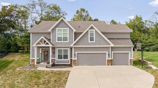12542 Walnut Court, Kansas City, MO 64145
