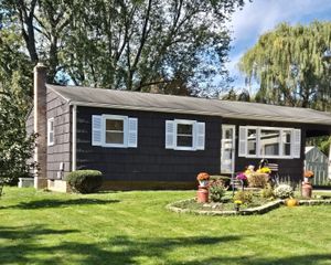 29 Chester Drive, Windsor Locks, CT 06096
