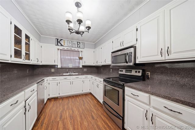 1309 E 13th Street, Okmulgee, OK 74447
