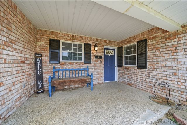1309 E 13th Street, Okmulgee, OK 74447