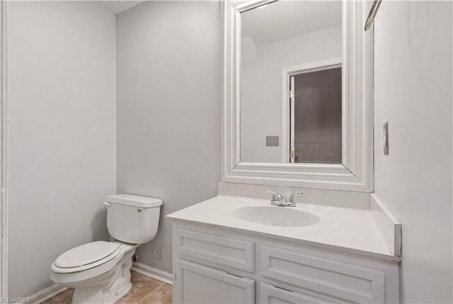 5354 Larch Court, Winston-salem, NC 27104