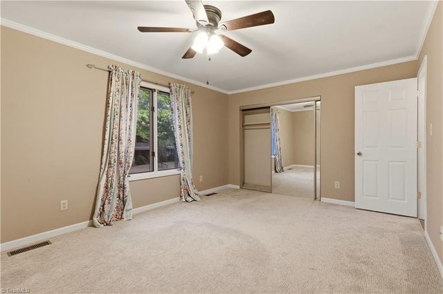 5354 Larch Court, Winston-salem, NC 27104