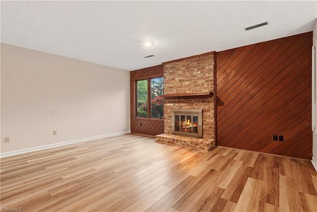 5354 Larch Court, Winston-salem, NC 27104