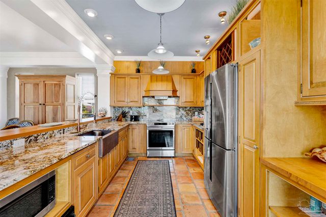 705 Destin Ct, Perdido Key, FL 32507