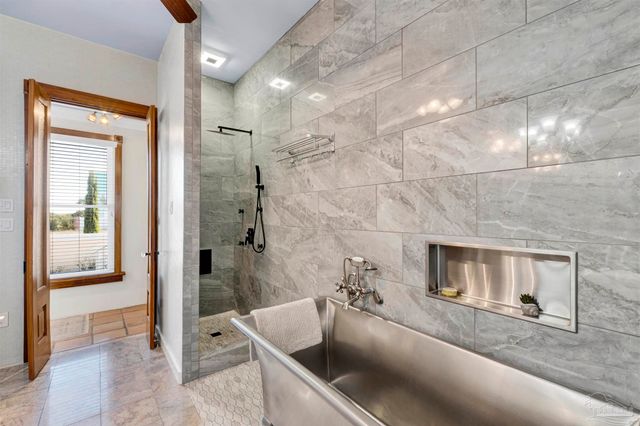 705 Destin Ct, Perdido Key, FL 32507