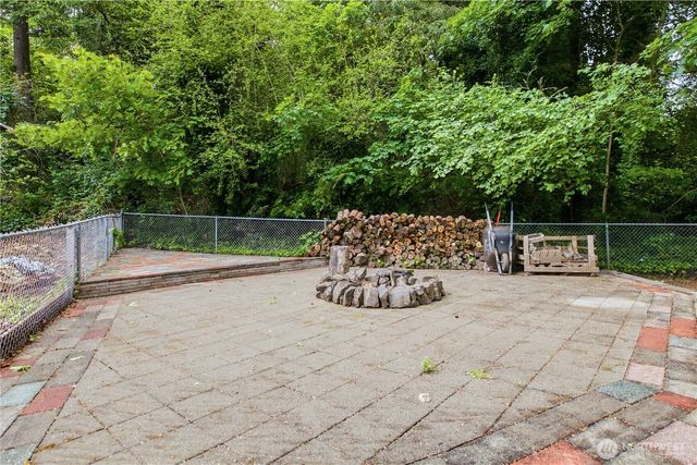 9101 114th Street Ct SW, Lakewood, WA 98498