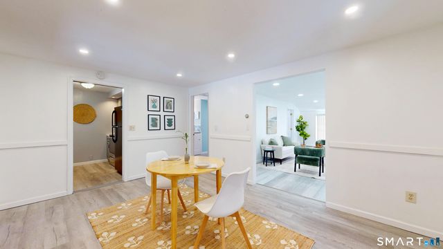 5 Williamsburg Road, Marlborough, CT 06447