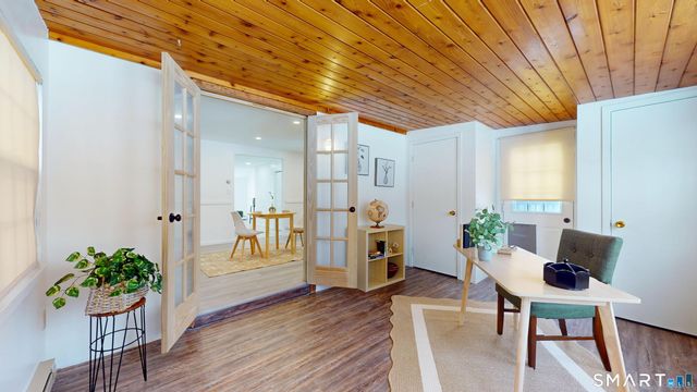 5 Williamsburg Road, Marlborough, CT 06447