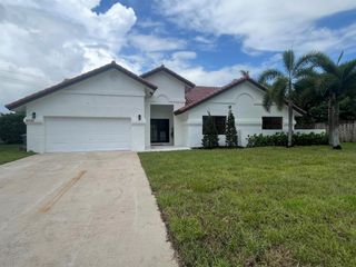 6052 Sunberry Circle, Boynton Beach, FL 33437