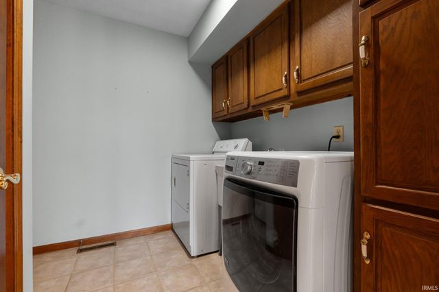 15730 Durham Way, Granger, IN 46530