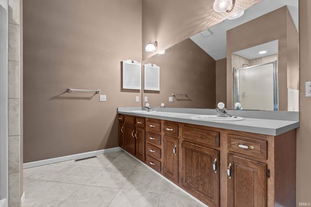 15730 Durham Way, Granger, IN 46530