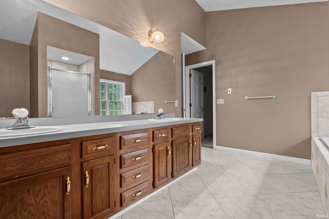 15730 Durham Way, Granger, IN 46530