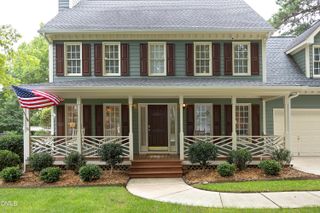 620 St Vincent Drive, Holly Springs, NC 27540