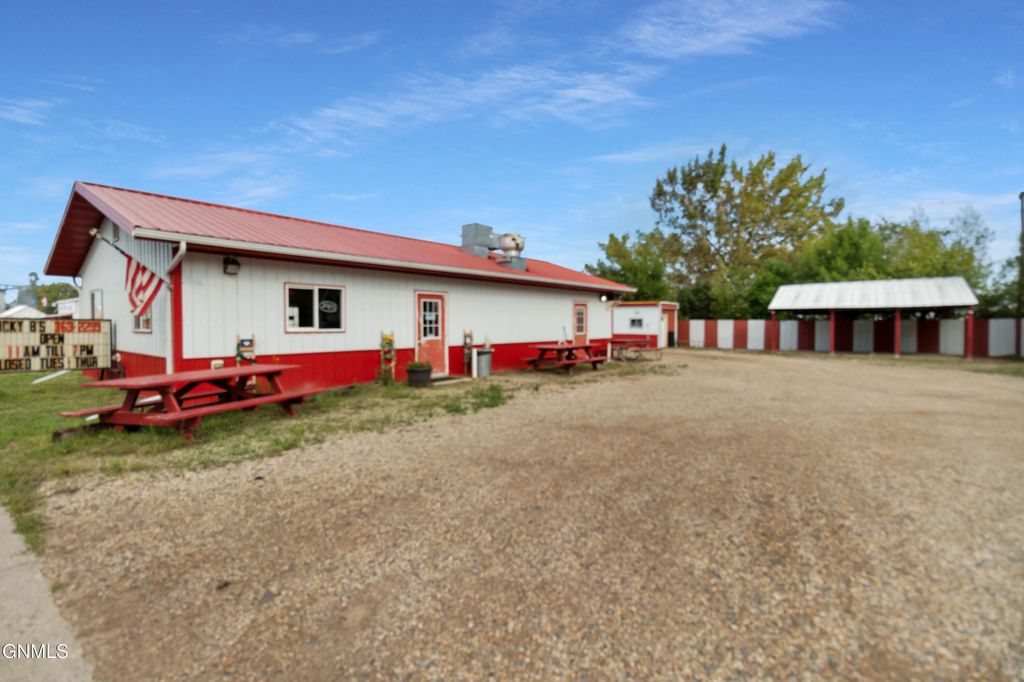 220 A Avenue E, McClusky, ND 58463