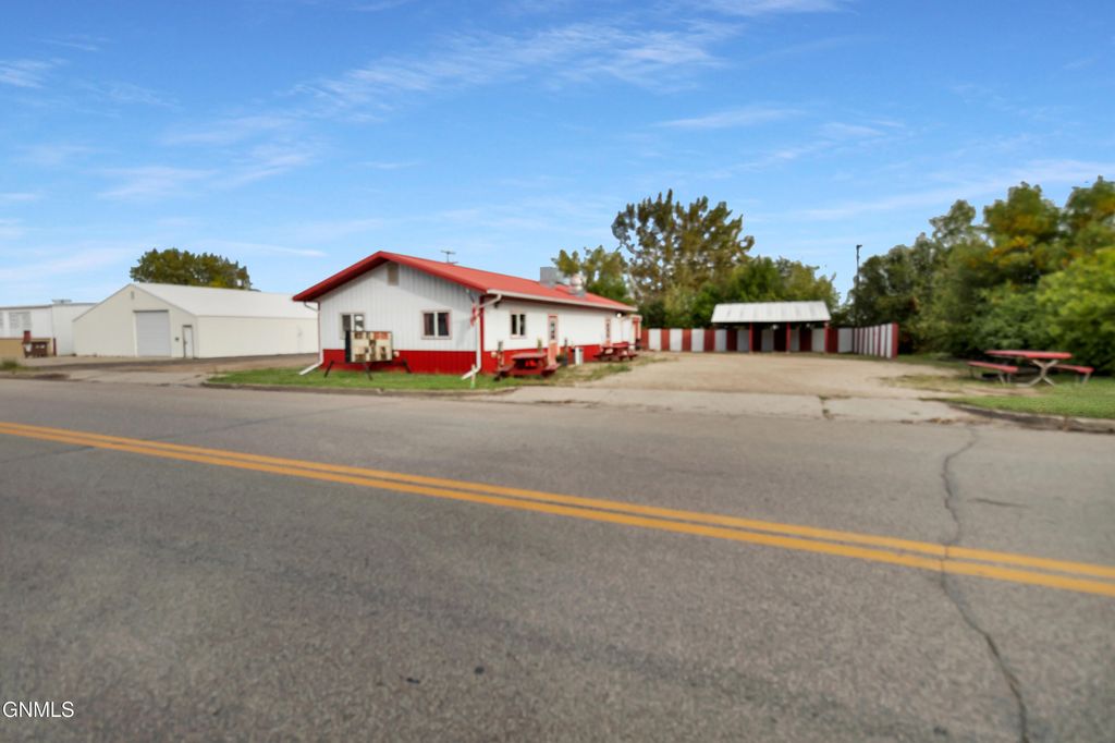 220 A Avenue E, McClusky, ND 58463 photo 10