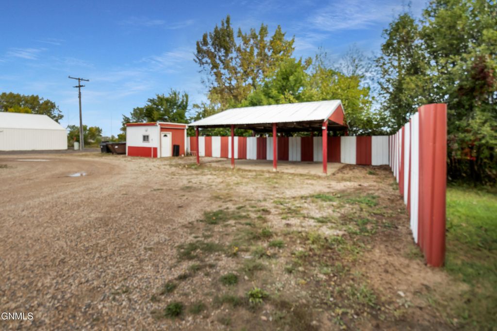220 A Avenue E, McClusky, ND 58463 photo 11