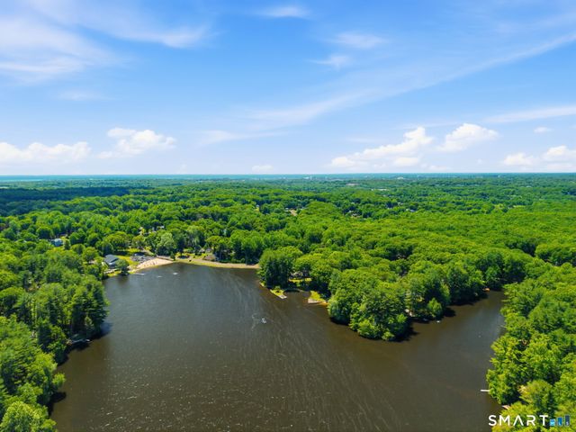 100 Old Dike Road, Trumbull, CT 06611