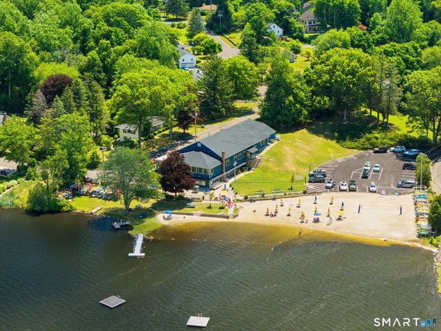 100 Old Dike Road, Trumbull, CT 06611