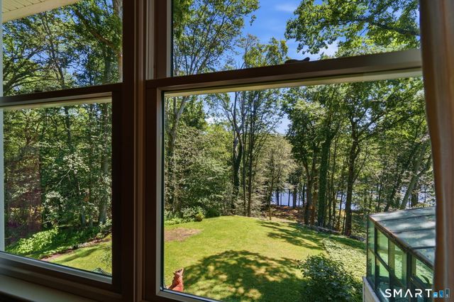100 Old Dike Road, Trumbull, CT 06611