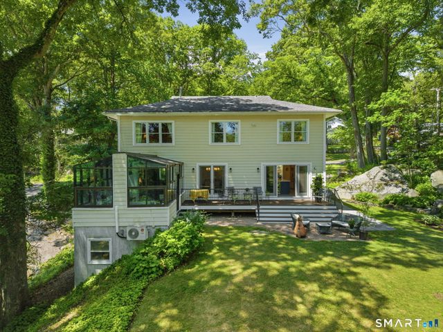 100 Old Dike Road, Trumbull, CT 06611