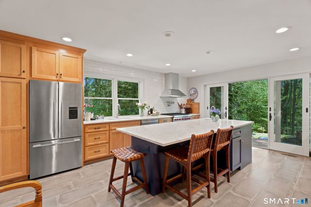 100 Old Dike Road, Trumbull, CT 06611