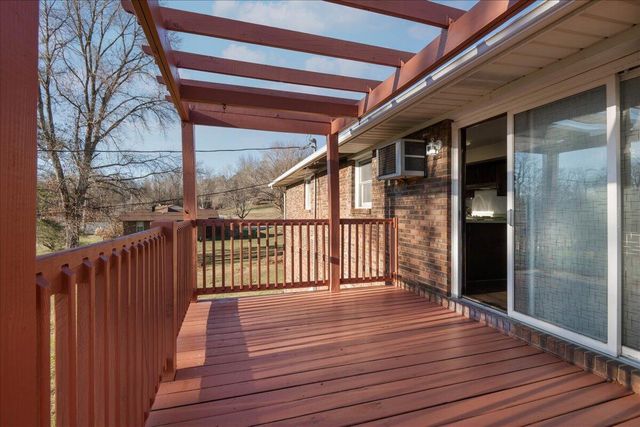 37 Cardinal Hill Lane, London, KY 40744