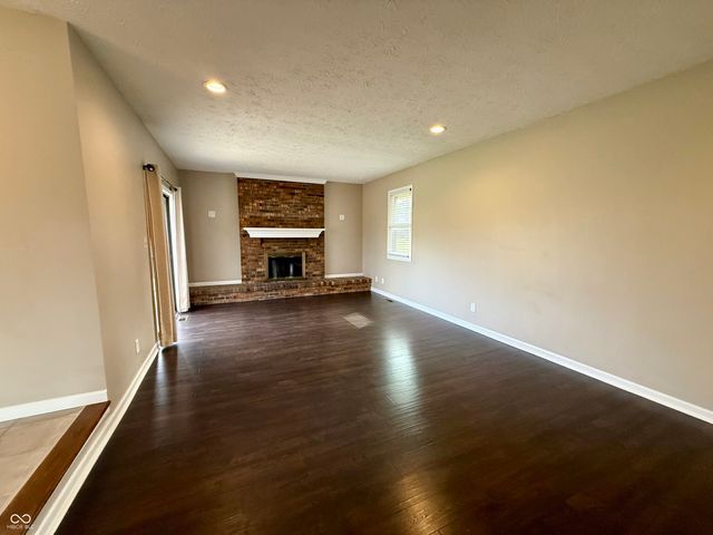 3993 Cedar Lane, Greenwood, IN 46143