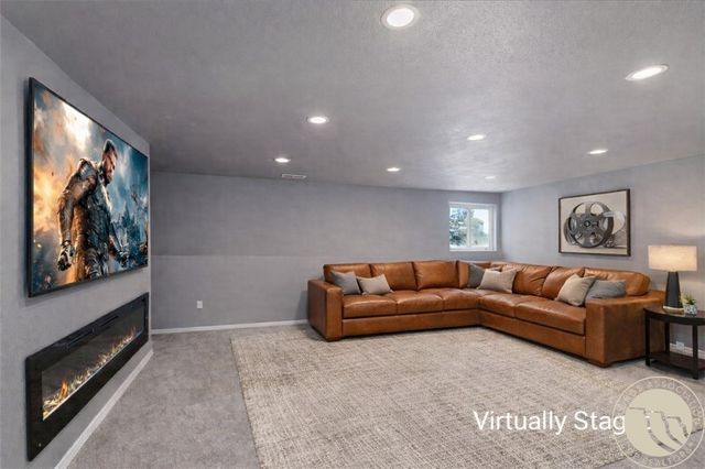 1735 Lobo Drive, Laurel, MT 59044