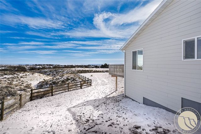 1735 Lobo Drive, Laurel, MT 59044