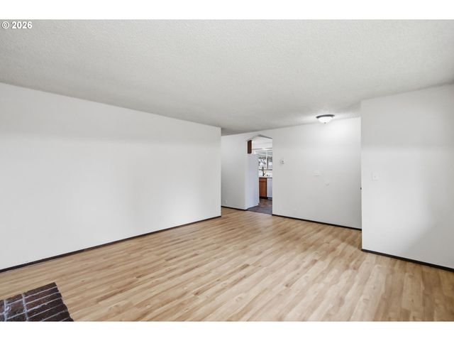 4567 LIBERTY St, Eugene, OR 97402