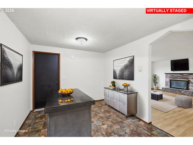 4567 LIBERTY St, Eugene, OR 97402