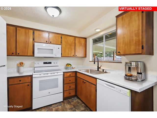 4567 LIBERTY St, Eugene, OR 97402