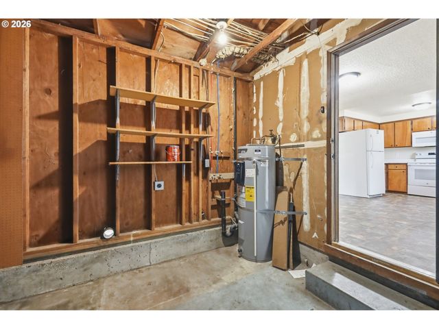 4567 LIBERTY St, Eugene, OR 97402