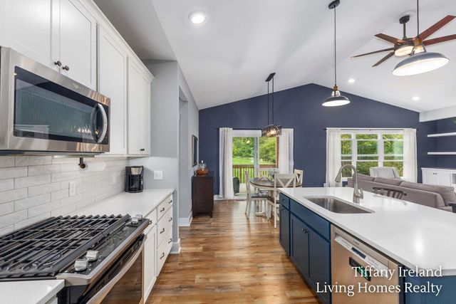 6310 Bentley Drive NE, Belmont, MI 49306