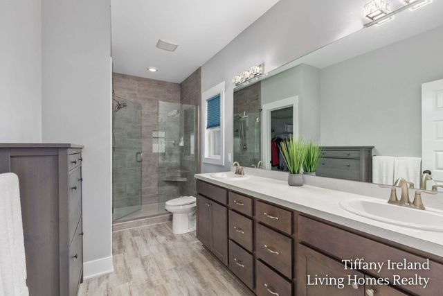 6310 Bentley Drive NE, Belmont, MI 49306