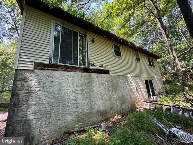 378 OAKBROOK DR, Birdsboro, PA 19508