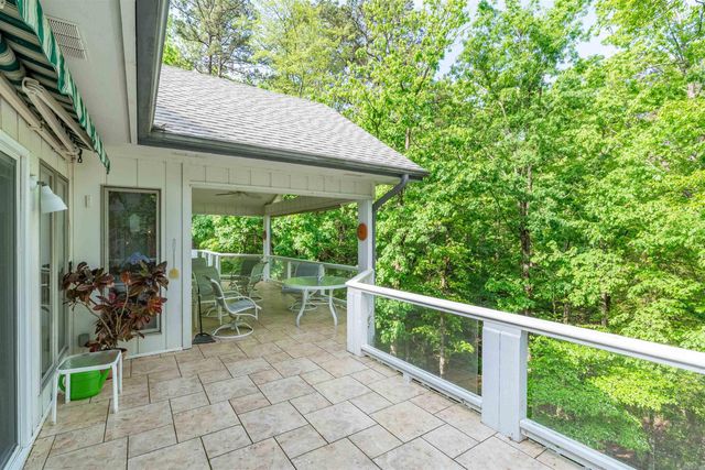 14 Narvaez Way, Hot Springs Village, AR 71909