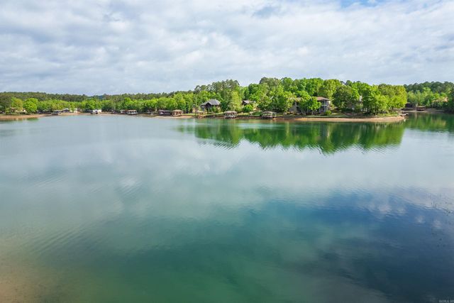 14 Narvaez Way, Hot Springs Village, AR 71909