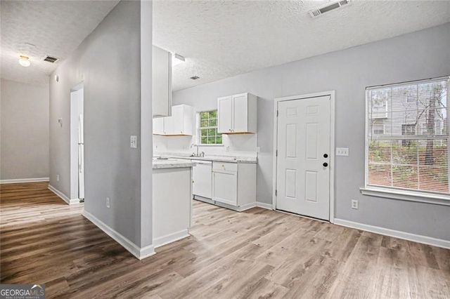 4518 Swan Trace, Atlanta, GA 30349