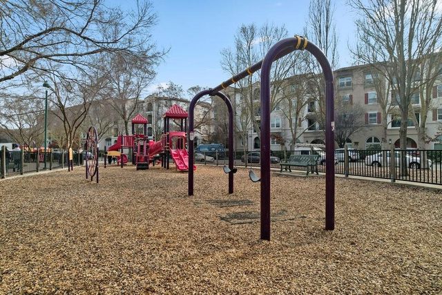 3290 Maguire Way 118, Dublin, CA 94568