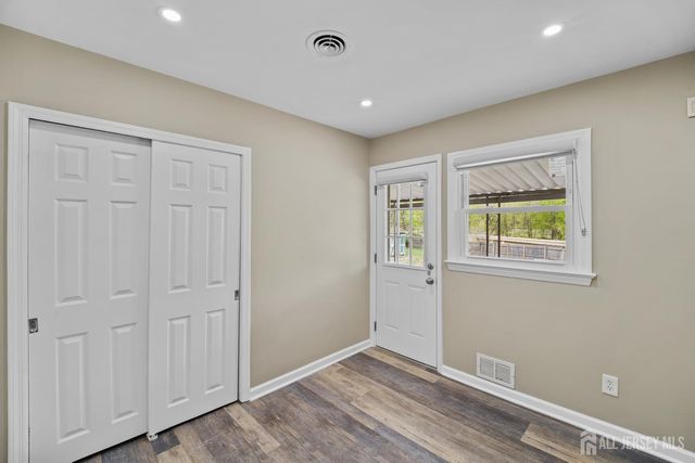 49 Louis Avenue, Middlesex, NJ 08846