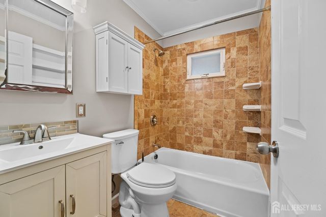 49 Louis Avenue, Middlesex, NJ 08846