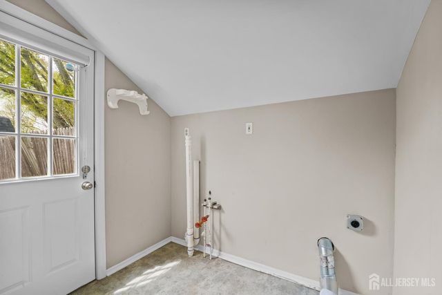 49 Louis Avenue, Middlesex, NJ 08846