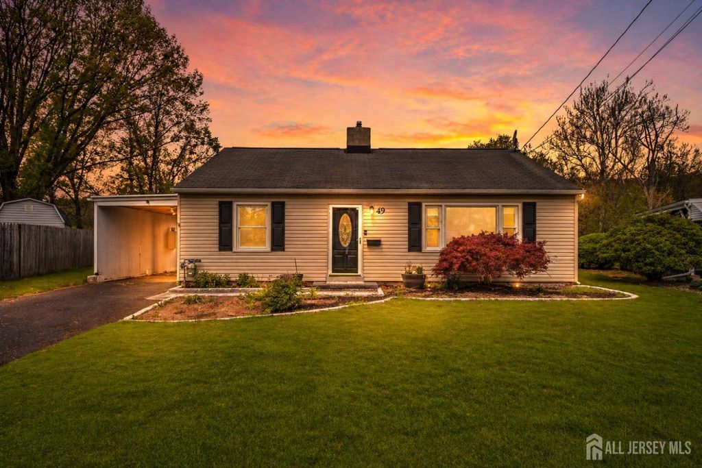 49 Louis Avenue, Middlesex, NJ 08846