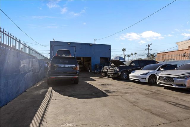 3846 W Imperial, Hawthorne, CA 90303