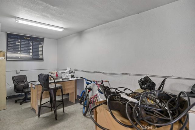 3846 W Imperial, Hawthorne, CA 90303