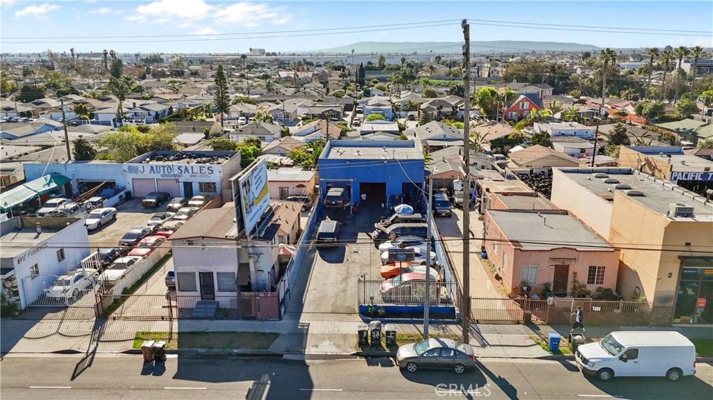 3846 W Imperial, Hawthorne, CA 90303